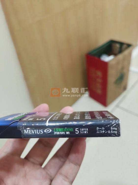 梅比乌斯(E-SERIES 5mg 蓝莓爆珠超细长杆日版)相册